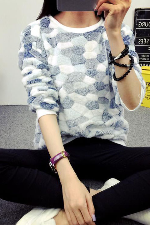 Фото товара 8811, теплая плюшевая толстовка с длинными рукавами